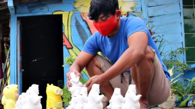 Perajin Celengan Gypsum di Desa Bangsri, Jepon Tetap Bertahan di Masa Pandemi