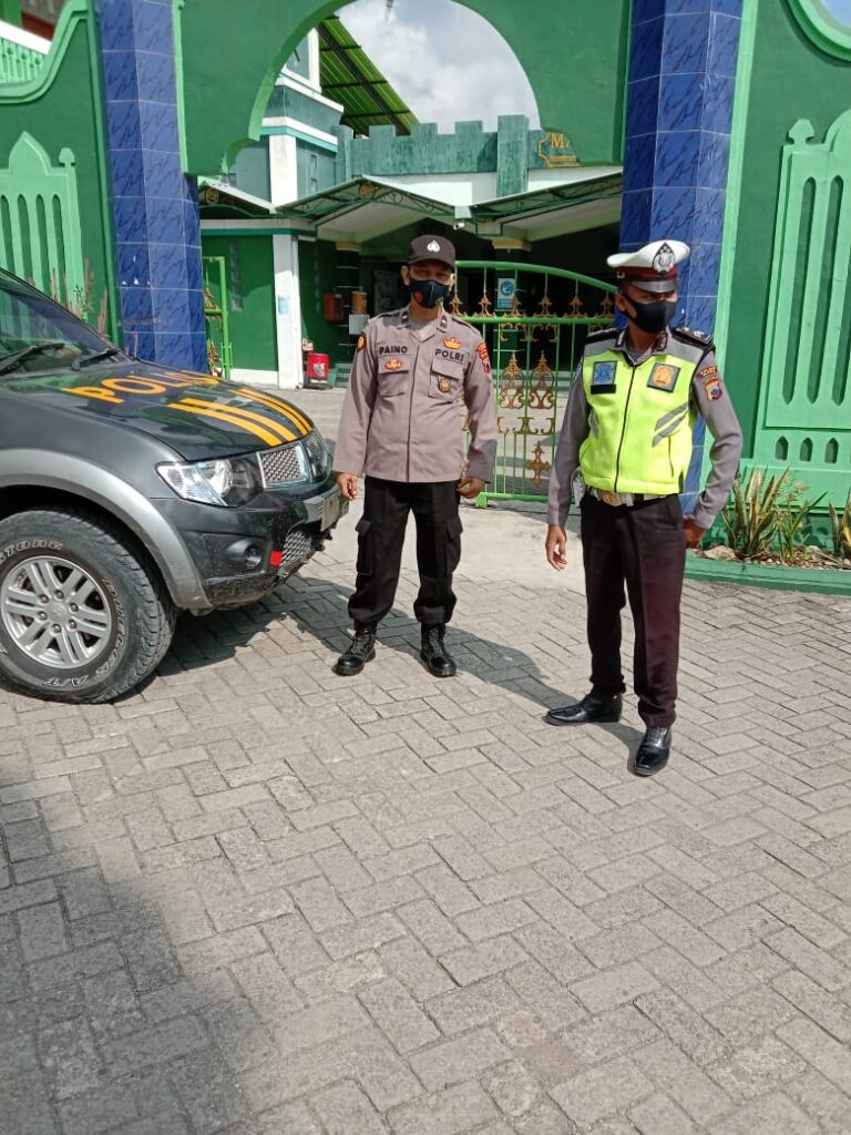 Antisipasi Lonjakan Covid-19, Polsek Randublatung Laksanakan Patroli Rutin