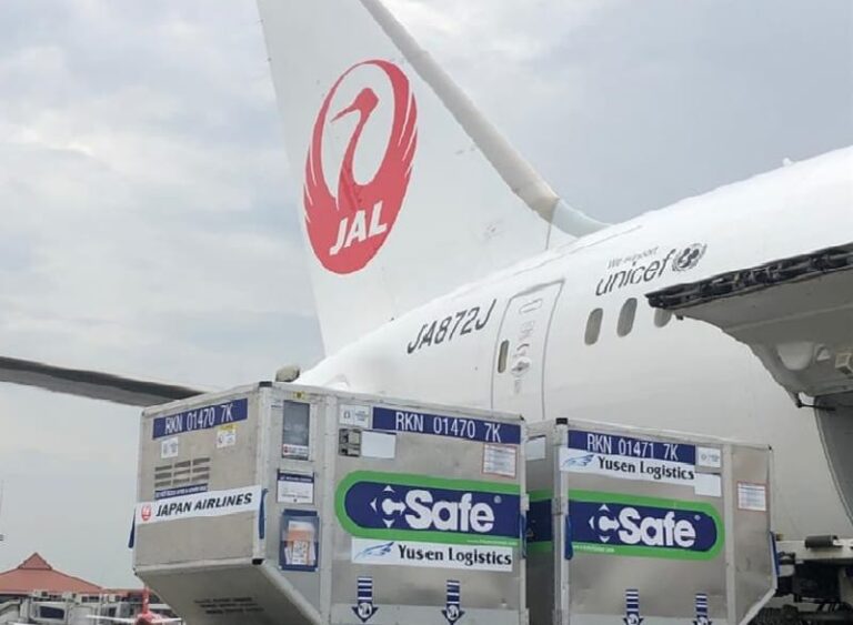 1,1 Juta Vaksin AstraZeneca Bantuan dari Jepang