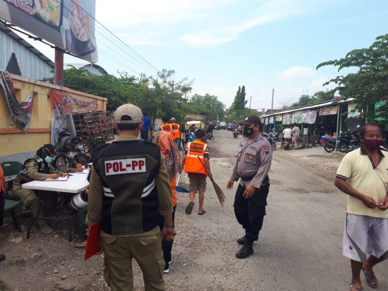Puluhan Masyarakat Randublatung – Blora Terjaring dalam Razia Prokes Covid-19