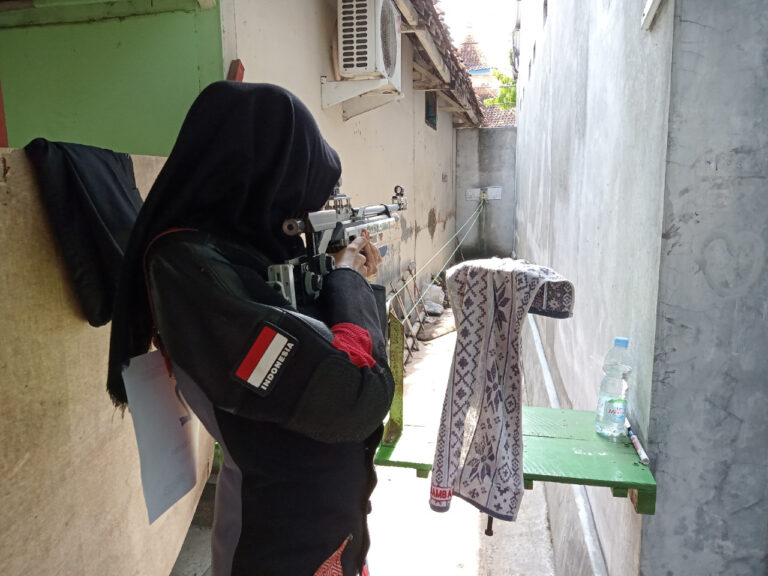 Meski Fasilitas Tak Layak, Perbakin Blora Tetap Semangat Bidik Prestasi