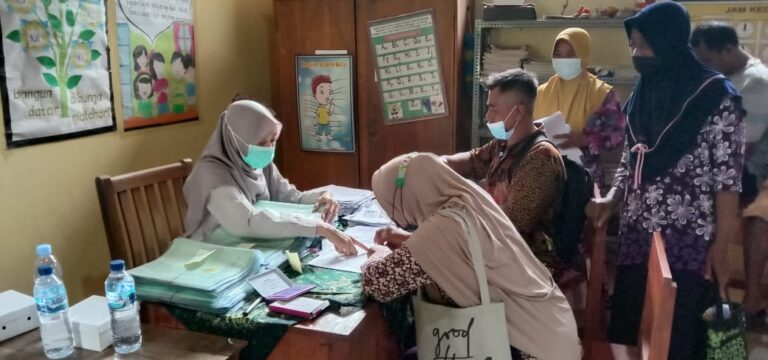 1.487 Sertifikat Tanah Program PTSL sudah Dibagikan kepada Warga Desa Temulus
