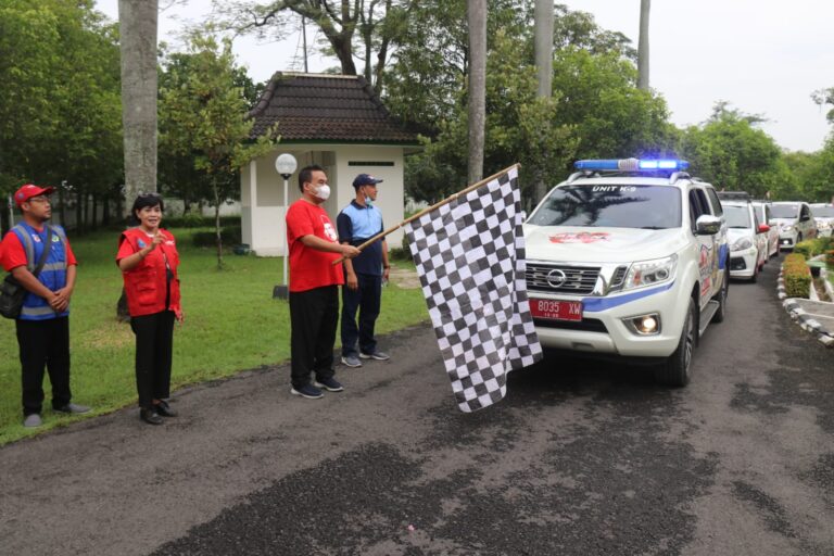 BNNP Jateng Sosialisasi Bahaya Narkoba Lewat Turing Honda Brio Community