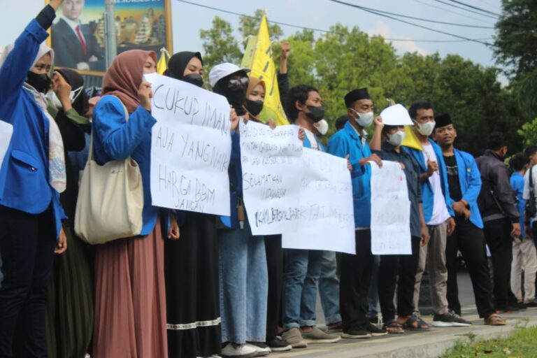 Mengadu ke DPRD Blora, PMII Gagal Temui Anggota Dewan