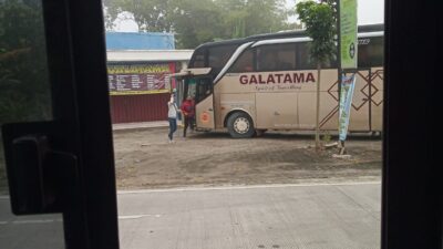 Turunkan Penumpang di Luar Terminal, Bus Galatama Diduga Langgar Izin Trayek