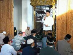 Sambut Pemudik di Masjid Agung, Bupati Blora Janjikan Pembangunan Infrastruktur di Tahun 2022