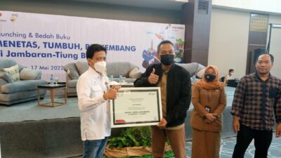 Ambil Tema Menetas Tumbuh Berkembang, PEPC JBC Luncurkan Buku