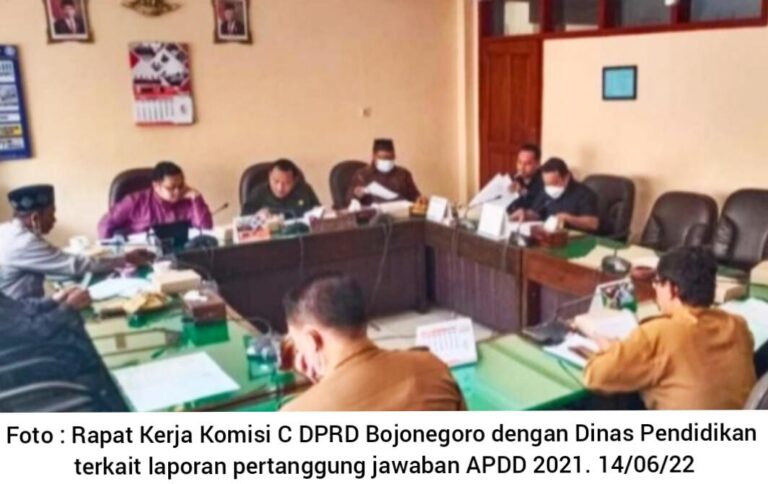 Empat Hari Paska Dilantik Bupati, Kadisdik Baru Dicecar Komisi C Berdasar LHP BPK
