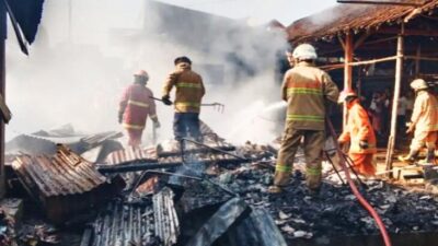 Pasar Sidobandung Balen Ludes Dilalap Si Jago Merah