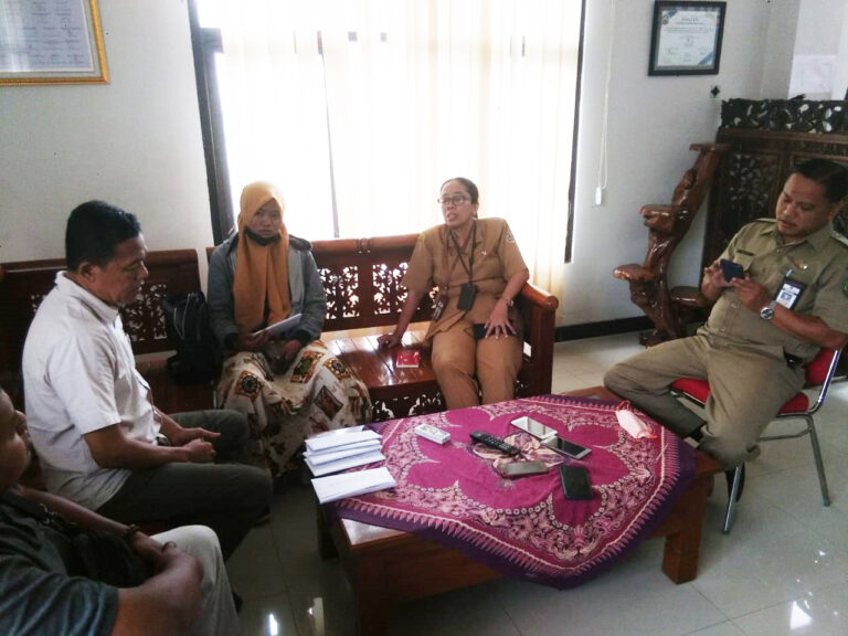 Menolak Dilantik sebagai Kepala Dusun, Amiul Datangi Dinas PMD Blora