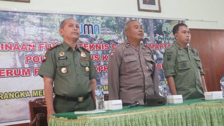 Jalin Silaturahmi, Perhutani KPH Randublatung dan Polres Blora Lakukan Pembinaan Polhut