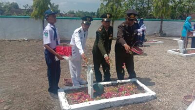 Jajaran TNI-Polri Gelar Apel Kehormatan dan Renungan Suci di TMP Sukma Kencana, Randublatung