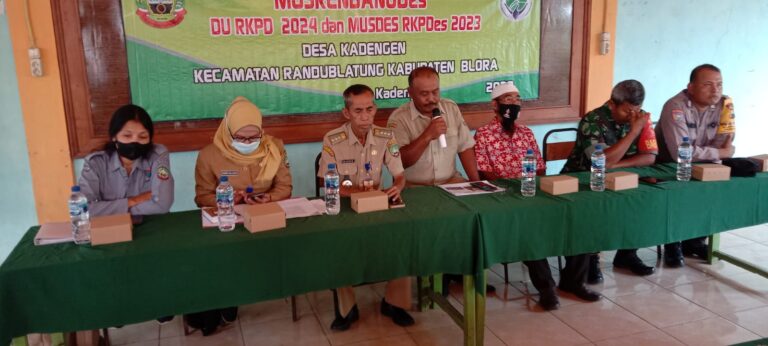 Camat Randublatung Hadiri Musrenbangdes di Desa Kadengan