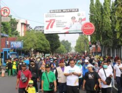 Bupati Blora Lepas Peserta Jalan Sehat Muktamar Muhammadiyah ke-48