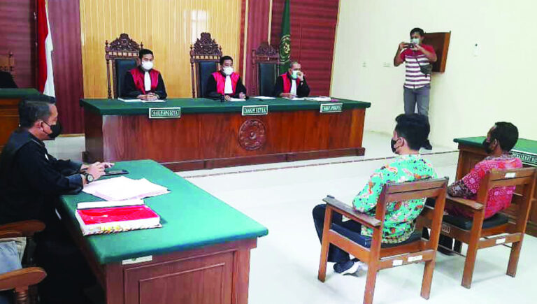 Kades Nginggil dan Beganjing Divonis Lima Bulan Penjara