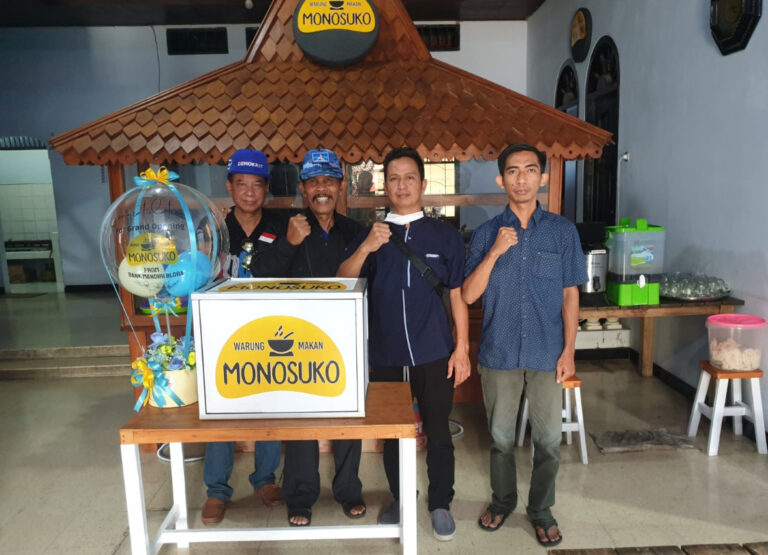 Makan Sepuasnya Bayar Seikhlasnya