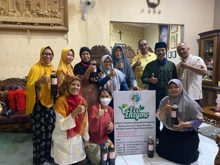 Eco-Enzym Nusantara Perkenalkan Cara Pembuatan EE di Blora