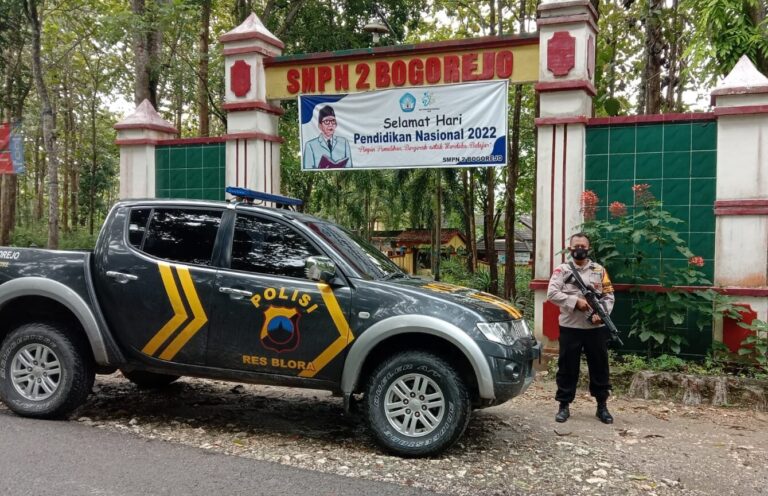 Musim Hujan, Polsek Bogorejo Intensif Patroli di Kawasan Hutan