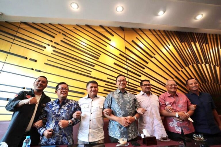 Anies Makan Bareng 3 Partai, Sekjen Demokrat: Alhamdulillah Kami Semakin Solid