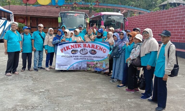 Rekreasi, Resep Awet Muda dan Bahagia bagi Wredatama Blora