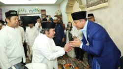 Disambut Para Ulama dan Ribuan Warga DKI, AHY: Mari Kita Terus Hadirkan Kedamaian, Kesejukan Diantara Masyarakat Indonesia yang Beragam Ini
