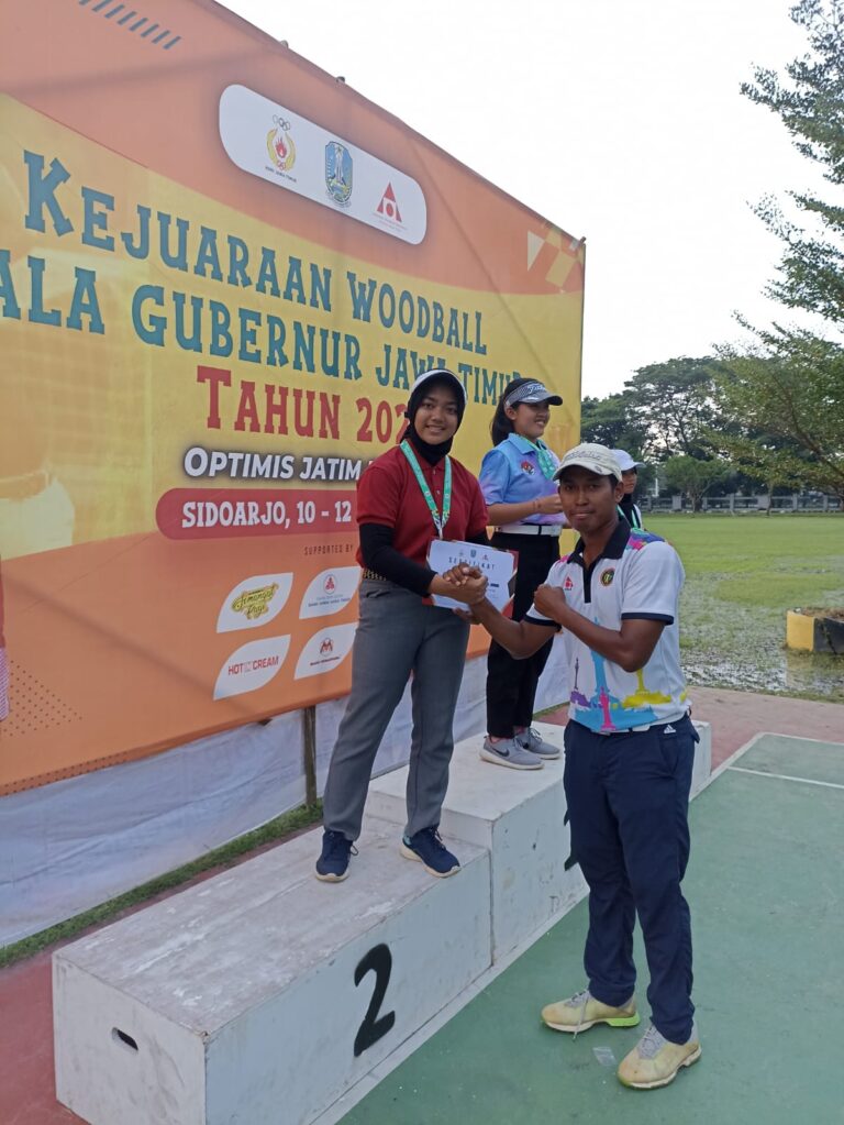 Fadia Khalisha Gondol Juara 2 Kelas Junior Cabang Olahraga Woodball Piala Gubernur Jawa Timur 2023
