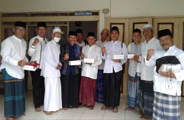 Sehat Jelang Ramadhan, Warga Perumnas Karangjati-Blora Gelar Senam Kesegaran Jasmani