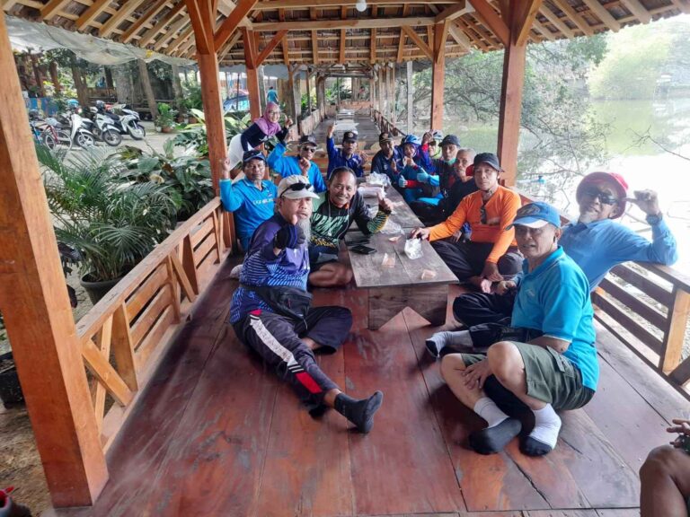 Ngabuburit, Klub Sepeda Pancal BJJ Gowes ke Waduk Tempuran-Blora