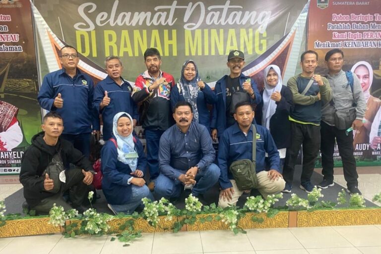 12 Orang Delegasi Blora Ikuti Pekan Nasional KTNA XVI di Padang