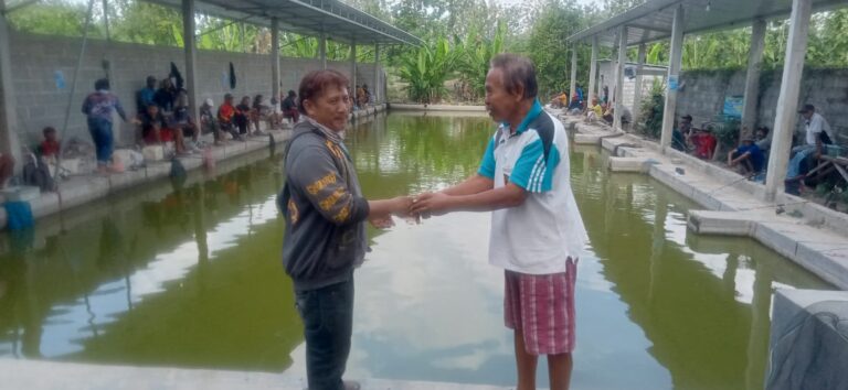 Anggota DPRD Blora, Arifin Bantu 500 Kg Ikan dan Rp 300 Ribu Doorprize pada Acara Mancing Bersama
