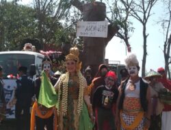 “Ratu Laut Selatan” Meriahkan Karnaval di Kunduran