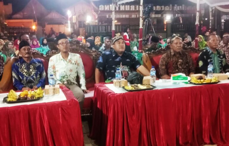 Hadiri Acara Resepsi HUT RI, Bupati: Akhir Tahun 2023 Randublatung Punya RSUD