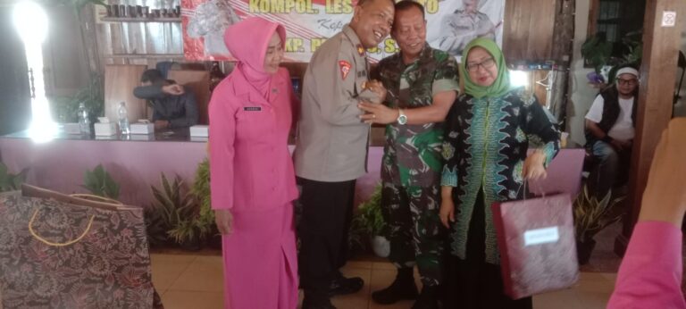 Jabat Kapolsek Randublatung yang Baru, AKP Pujiyono SH Akan Jalin Silaturahmi dengan Tokoh Masyarakat