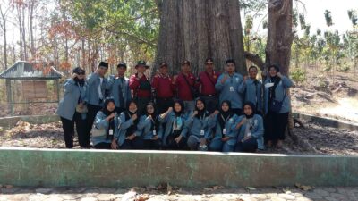 KKN, Mahasiswa IAIN Kudus Kunjungi Situs Jati Denok di Desa Jati Klampok