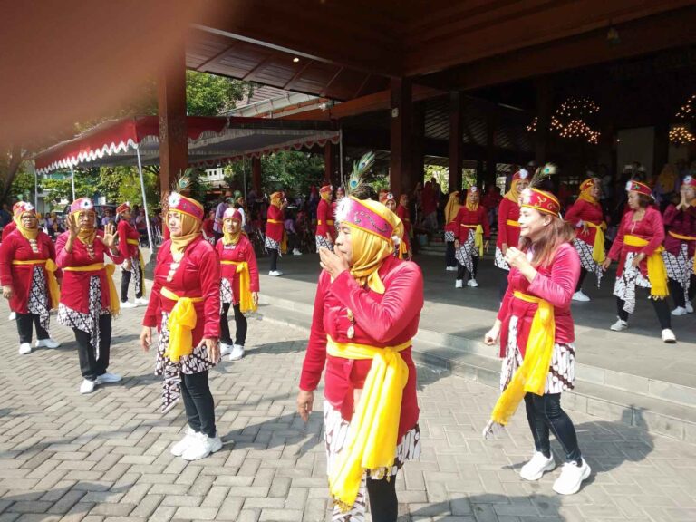 Bawakan Dua Senam Kreasi, KJNI Blora Menuai Pujian di Acara Nordik Akbar 2023