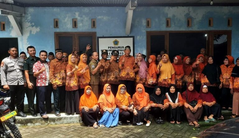 Semangat Hadapi Tahun Politik, PWRI Blora Amalkan Sikap RECEHAN