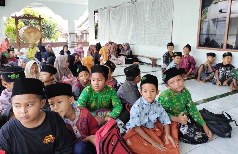 Lomba Religi pada Haul Kyai Masyhuri, Diikuti Sejumlah Paud hingga SMP Negeri