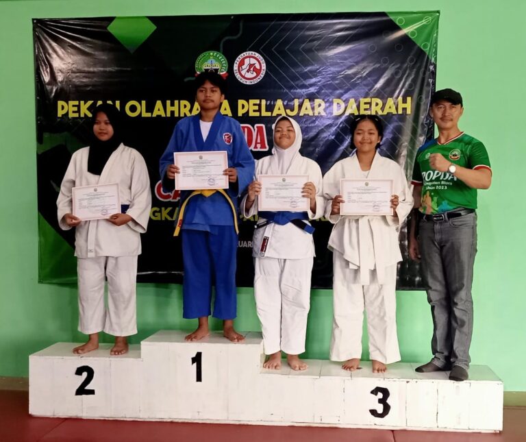 Atlet Judo SMP Negeri 1 Jepon, Bakal Melenggang ke Popda Provinsi