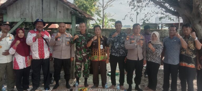 Kegiatan Polisi RW di Desa Pelem Kecamatan Jati Dihadiri Jajaran Polres Blora