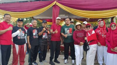 Jalan Sehat di RW V Perumnas Karangjati, Bupati Blora Berikan Hadiah Sepeda Motor Listrik