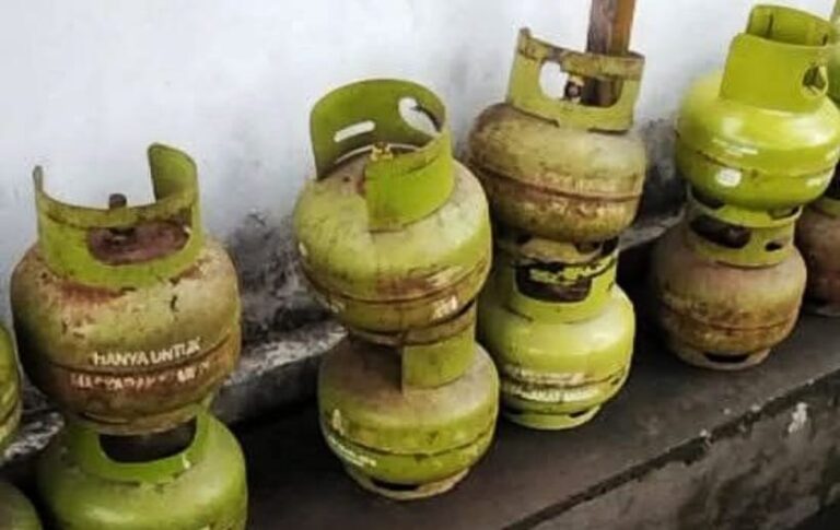 Harga Gas LPG Tinggi, Emak-emak di Pati Kembali Mengeluh