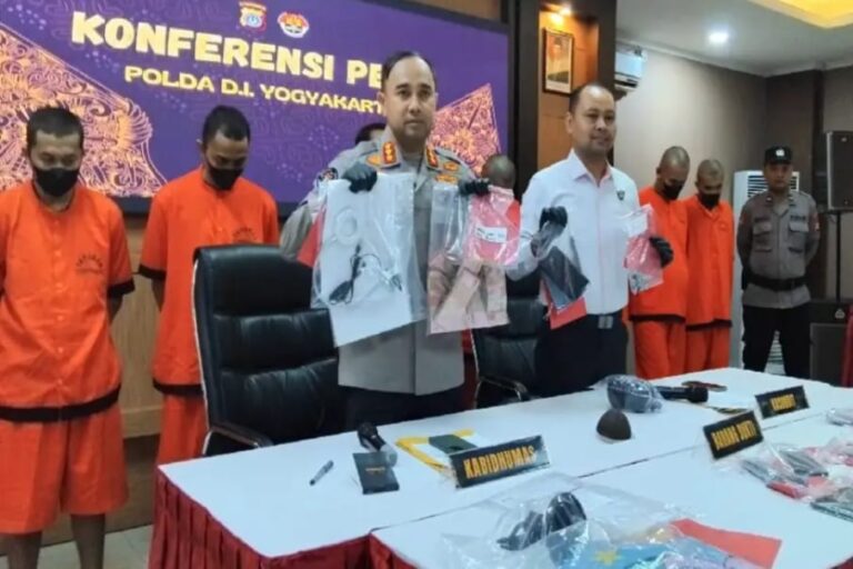 Polisi Gerebek Judi Dadu Live TikTok di Pati dan Gunungkidul. Omzet Miliaran, Bandarnya Gunakan Remote