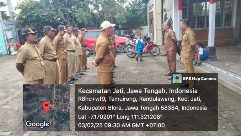 Apel Pagi, Kades Pengkoljagong Tekankan Disiplin dan Kepatuhan Bayar Pajak