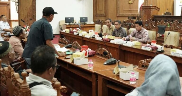 Skandal Kades Tanjungrejo Terbongkar, Warga Bergerak Minta Lengser