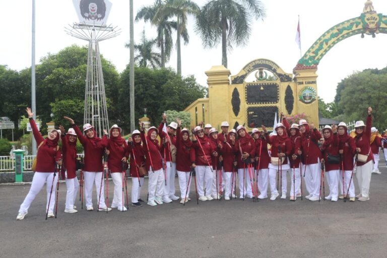 Kelompok Olahraga Jalan Nordic WTLB Jiken Siap Ajak Masyarakat Gemar Olahraga