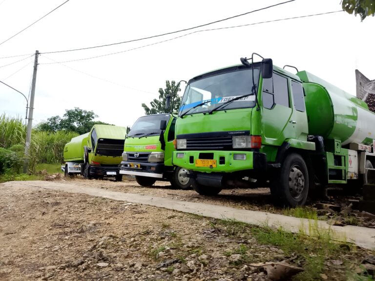 Warga Tiga Desa di Blora Khawatir Kondisi Jembatan Rusak Akibat Truk Tangki Muatan Solar Ilegal