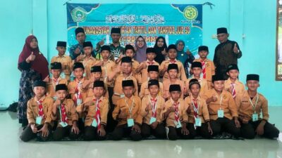 Cetak Generasi Qurani Sejak Dini, MI Almuslimiyah Randublatung Gelar Munqosyah Juz 30