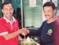 Camat Kradenan Bangun Teamwork Solid Lewat Filosofi KEREN dan Kejutan Ultah ASN