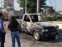 Mobil Tiba-Tiba Terbakar di SPBU Bumirejo, Petugas Sigap Cegah Ledakan Lebih Besar