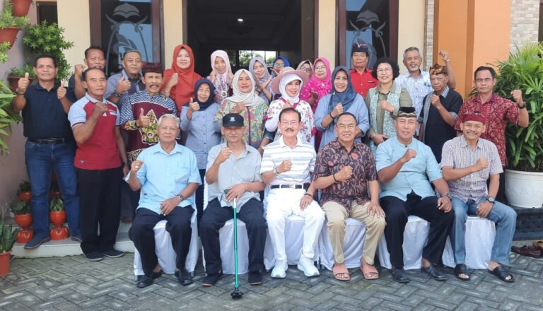 Purnawirawan TNI Plus Gelar Pertemuan Gayeng Penuh Keakraban di Blora